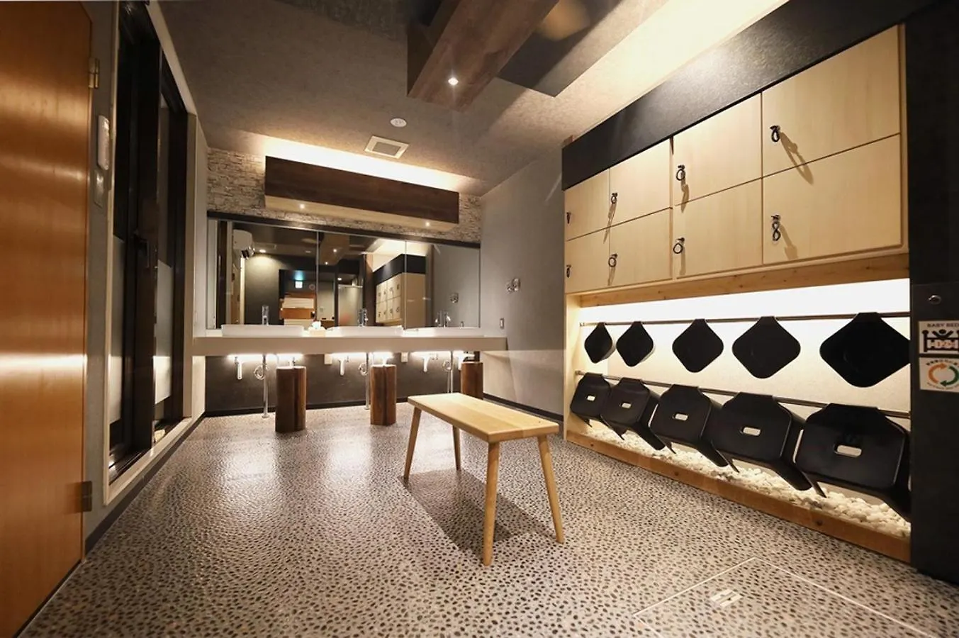 Lions Mansion Sapporo Jozankei Sanbankan Room 201 - Vacation Stay 14335 0*,  Japan